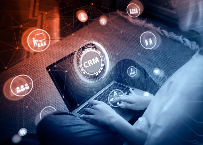 Transformação digital com CRM: melhore o relacionamento com clientes da melhor maneira